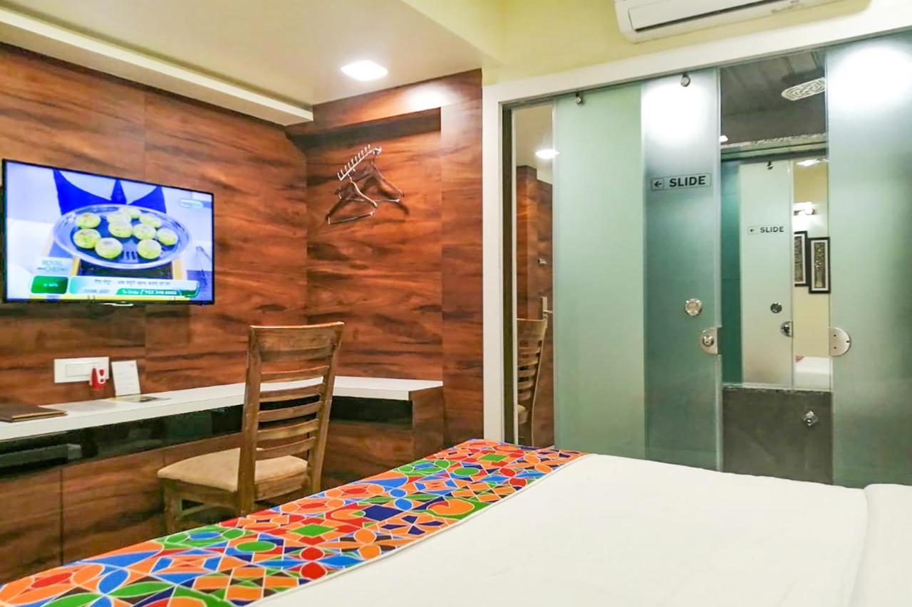 Hotel Radana Vashi Navimumbai Navi Mumbai Exteriör bild