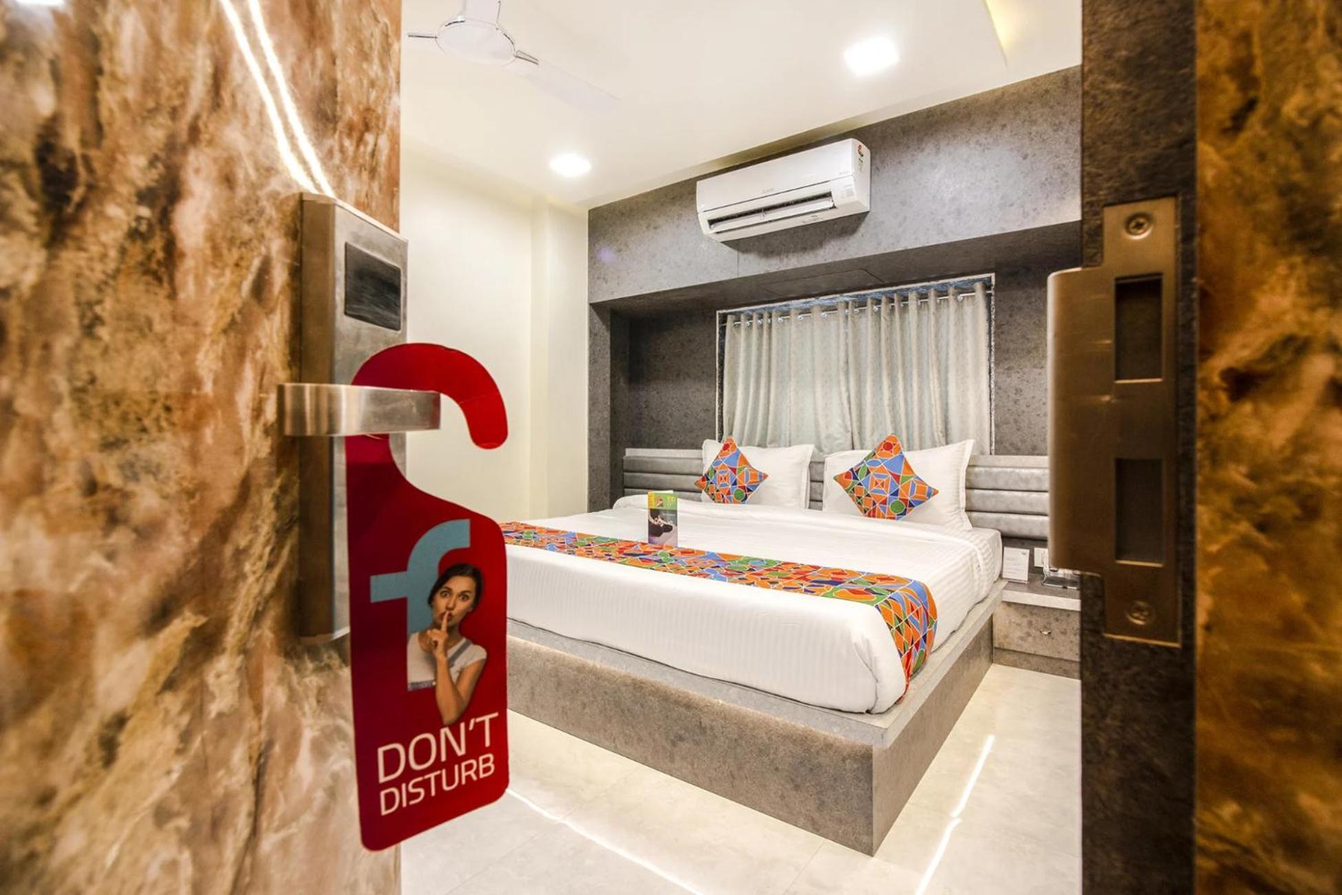 Hotel Radana Vashi Navimumbai Navi Mumbai Exteriör bild