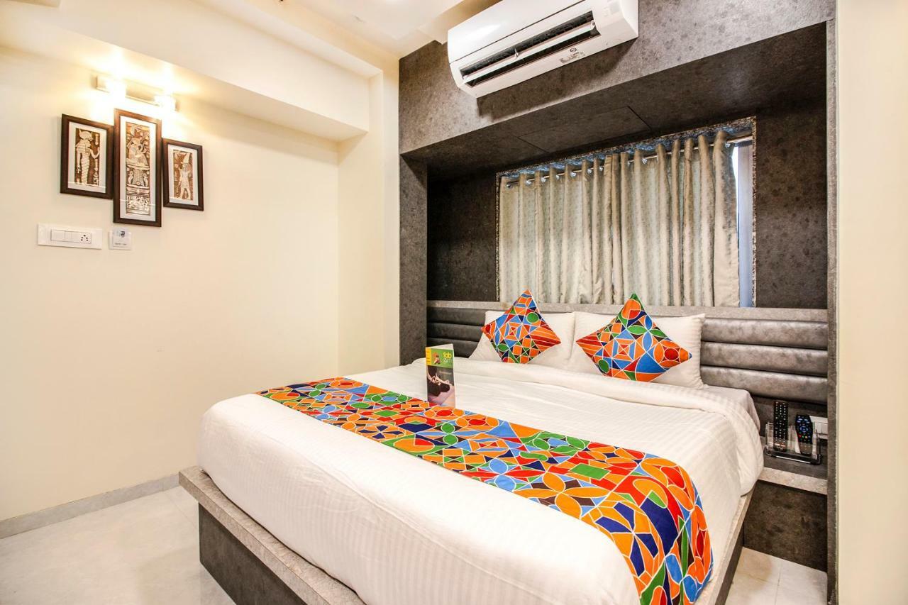 Hotel Radana Vashi Navimumbai Navi Mumbai Exteriör bild
